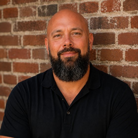 Jeremiah Luttrell, creador de renuzy